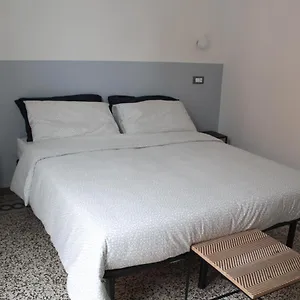 https://camera-giglia.hotelitalianriviera.com